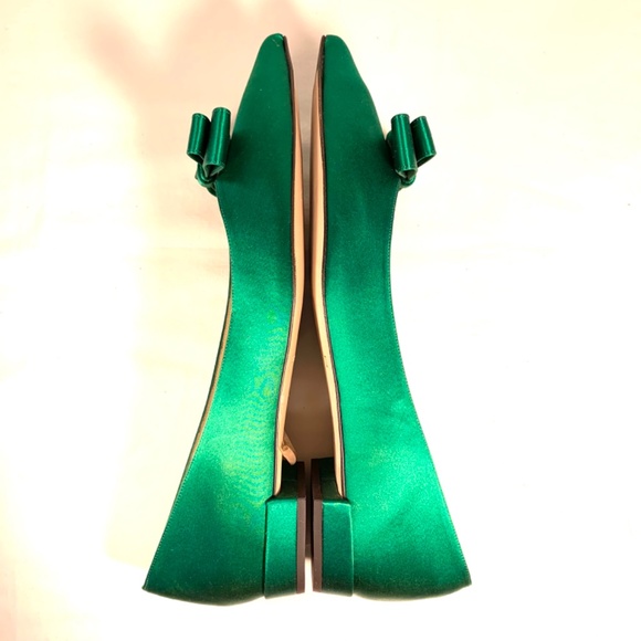 LK Bennett Pointed-Toe Flats in Emerald Green Satin with Bow Detail size 41/10.5 - Picture 8 of 12